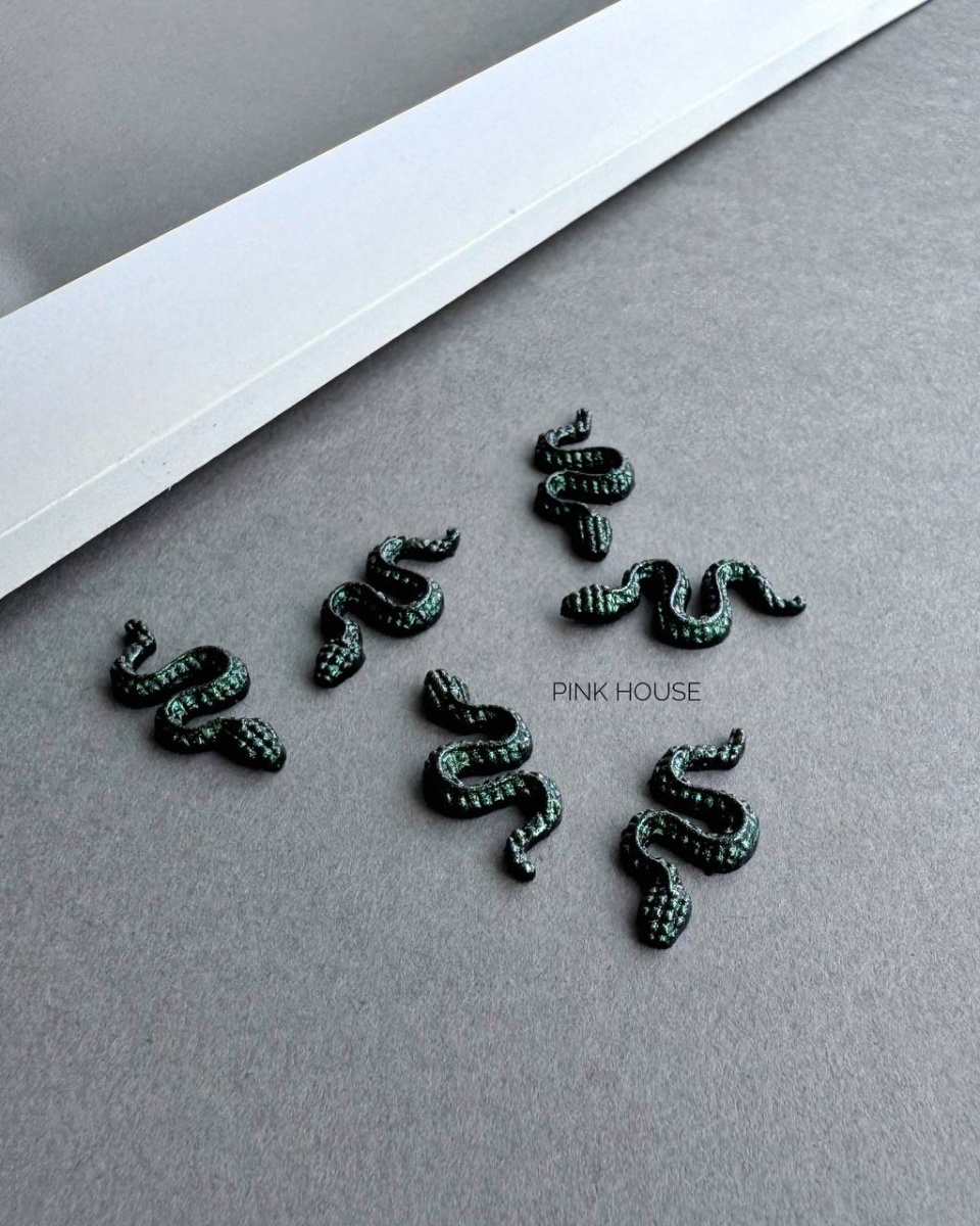 photo_5310078491833786973_y