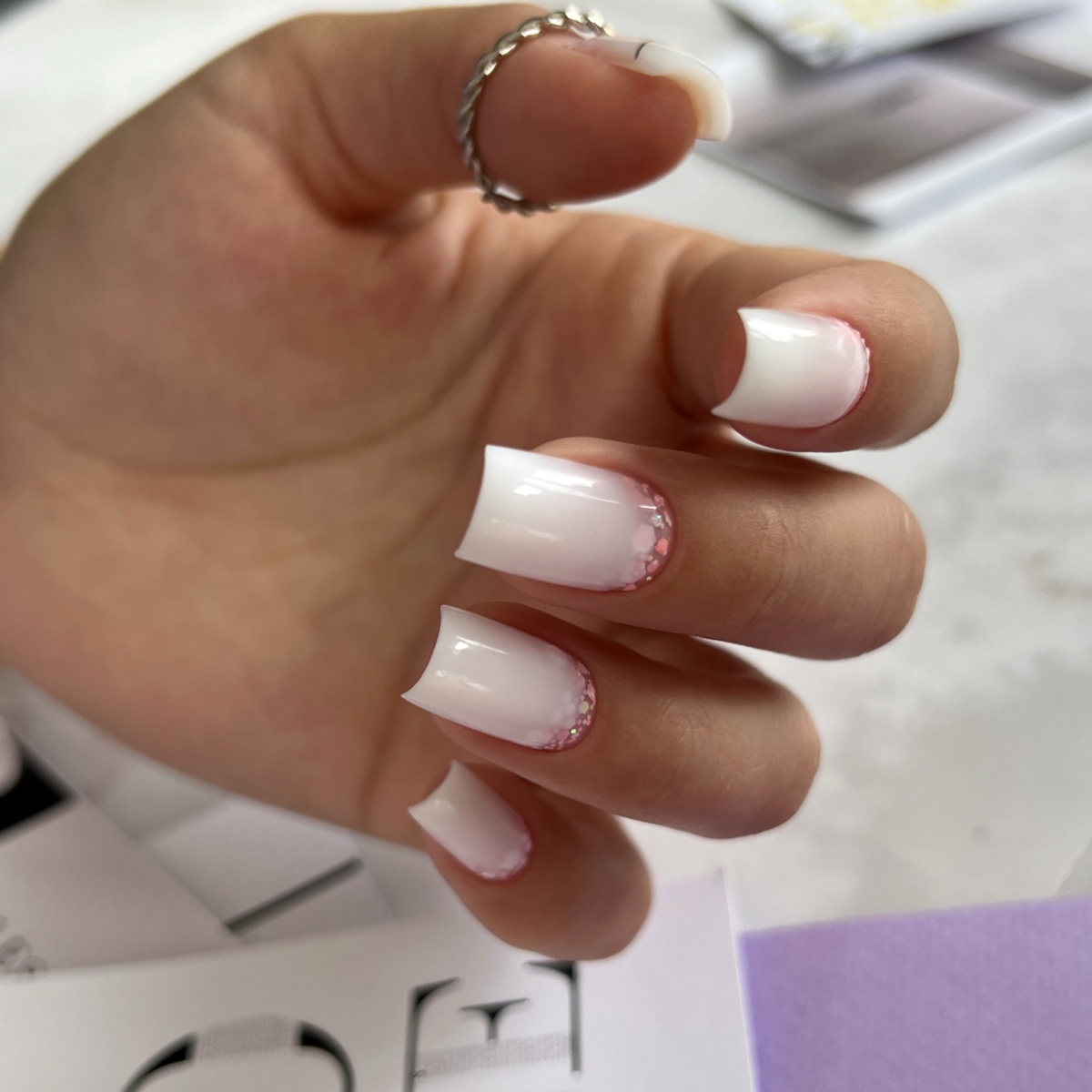 white gel