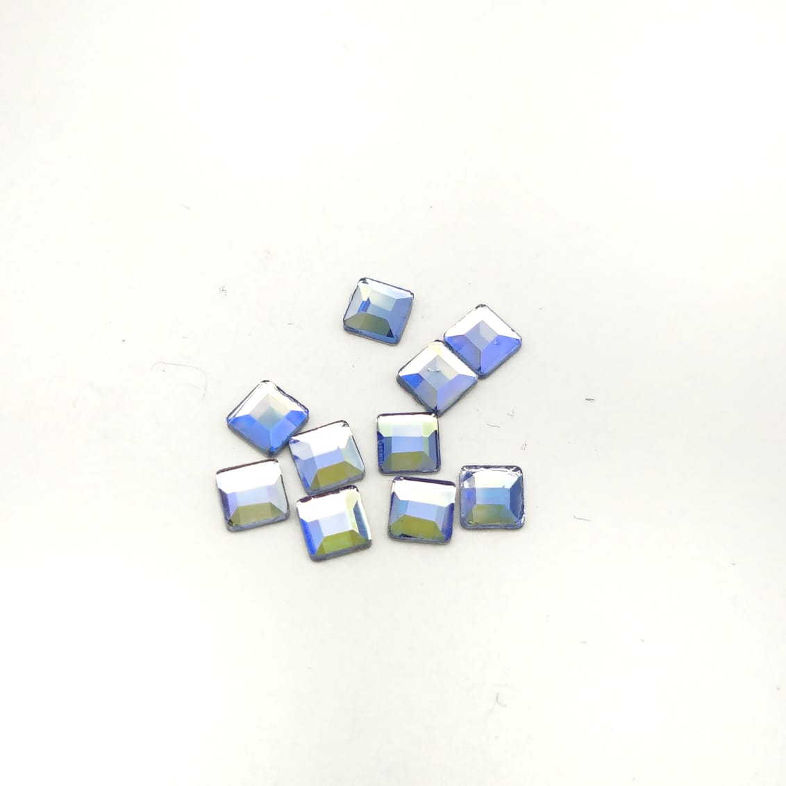 ANDI Стразы (Квадрат 3-3) 10шт, в ассортименте,5